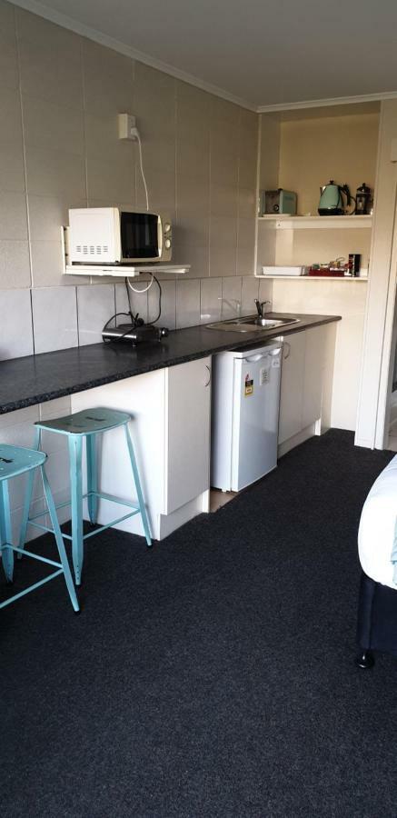 Mokau Motels ภายนอก รูปภาพ