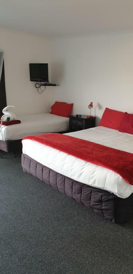 Mokau Motels ภายนอก รูปภาพ